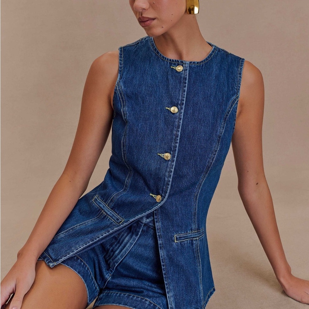 Meshki Blue Denim Women Shorts Set